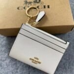 Coach wallet (w)