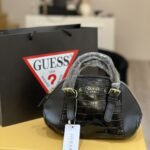 Guess001