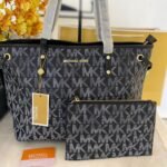 MK bag L (Black )