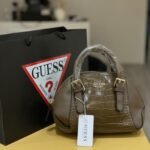 Guess003