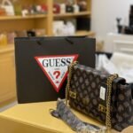 Guess05