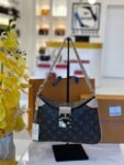 Lv bag( M46659-apricot)