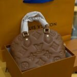 LV bag(BR)