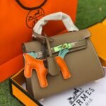 Hermes bag( kaki)