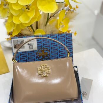 Tory Burch ( 017- Apricot )