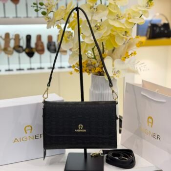 Aigner bag (A883-black)